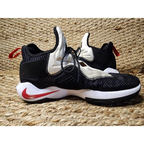 Nike LeBron Soldier 14 Basketball Shoes Men\'s 12 Black Lace Up Athletic Sneakers main image 11